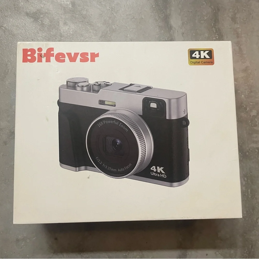 4K Ultra HD Digital Camera - Black and Silver